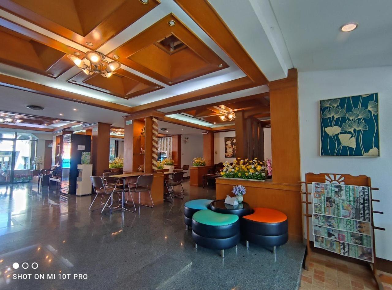 Areena Resort And Hotel Uttaradit Luaran gambar